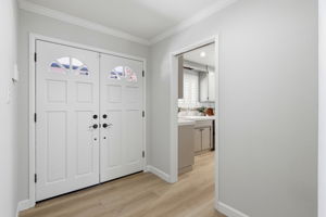 006_F8_4006 Boulder Dr
