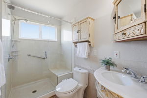 029_F8_4006 Boulder Dr