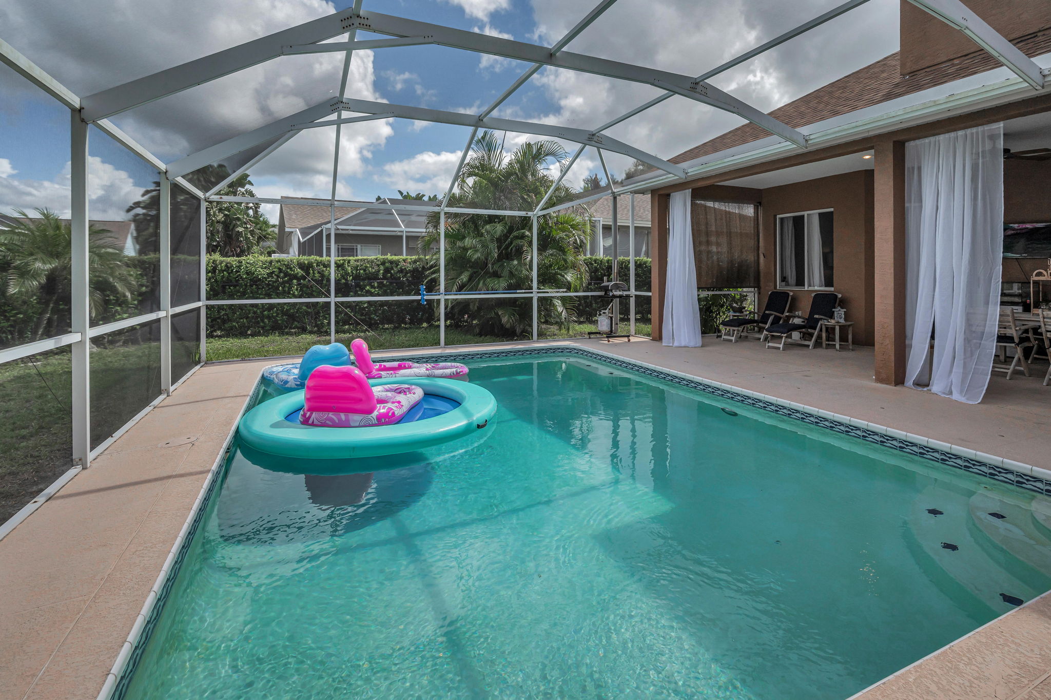 Pool4