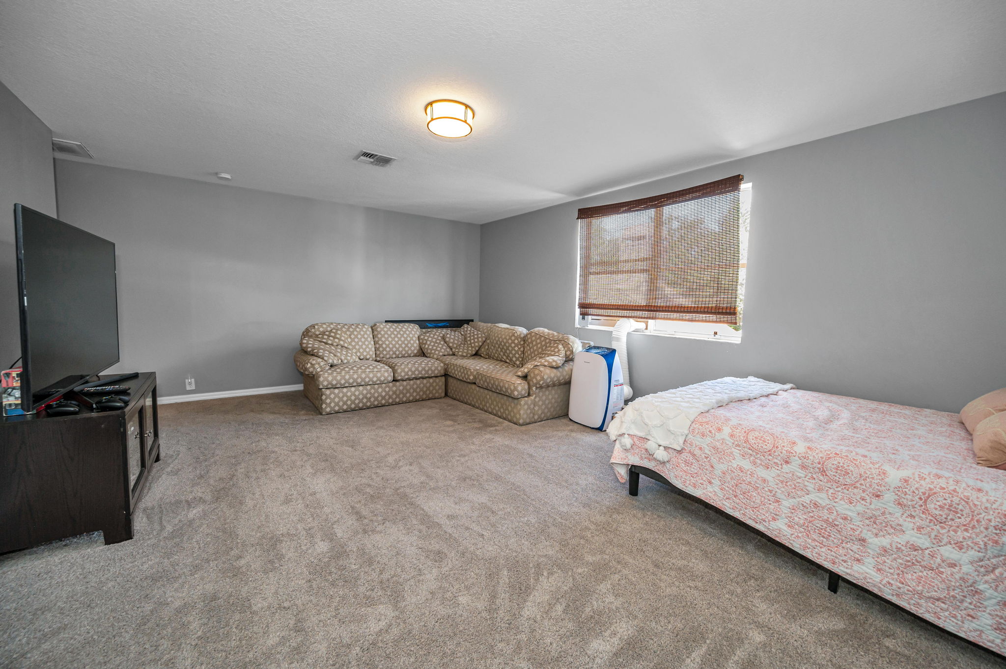 Upper Level Bonus Room2