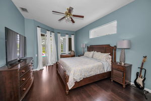 Primary Bedroom1a