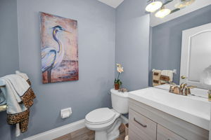 Upper Level Bonus Room Bathroom