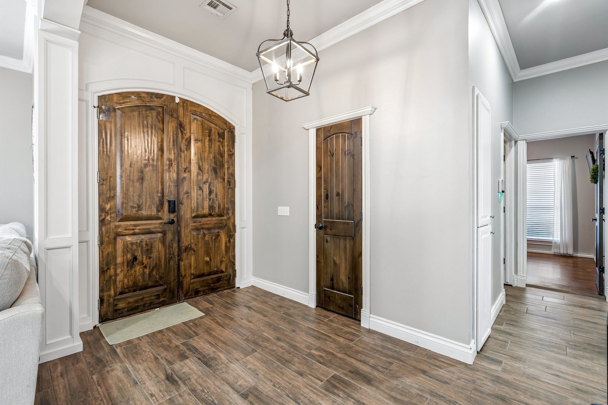 4008 Lamar Dr_007.jpg