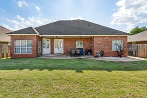 4008 Lamar Dr_048.jpg