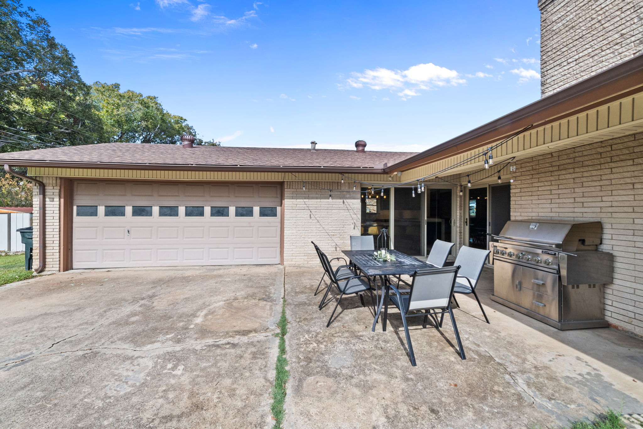 4008 Twilight Dr S, Benbrook, TX 76116, USA Photo 42