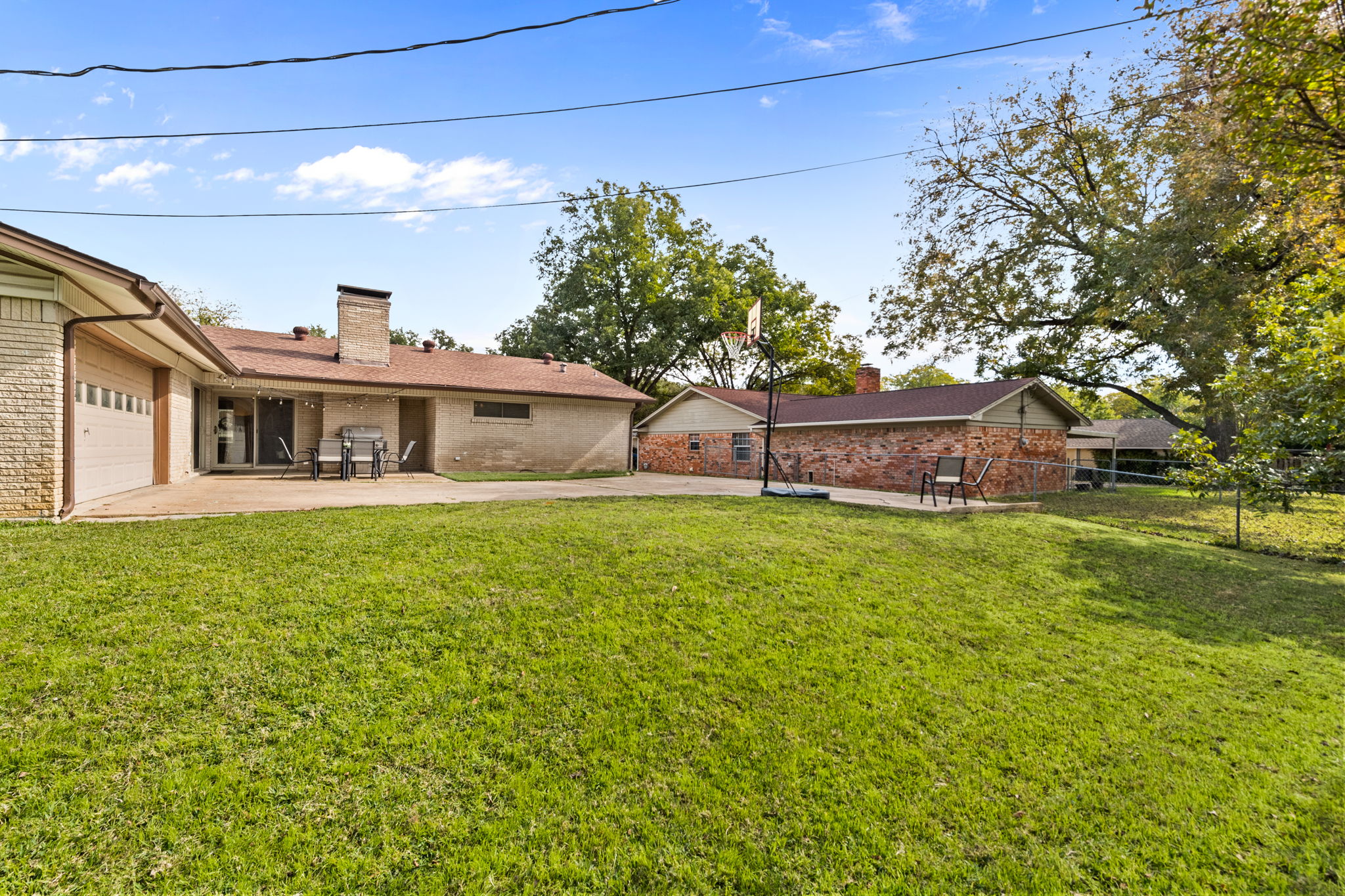 4008 Twilight Dr S, Benbrook, TX 76116, USA Photo 38