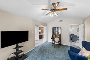 4008 Twilight Dr S, Benbrook, TX 76116, USA Photo 6