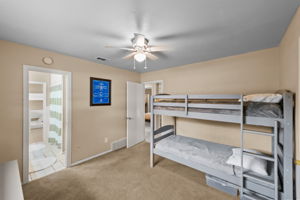 4008 Twilight Dr S, Benbrook, TX 76116, USA Photo 31
