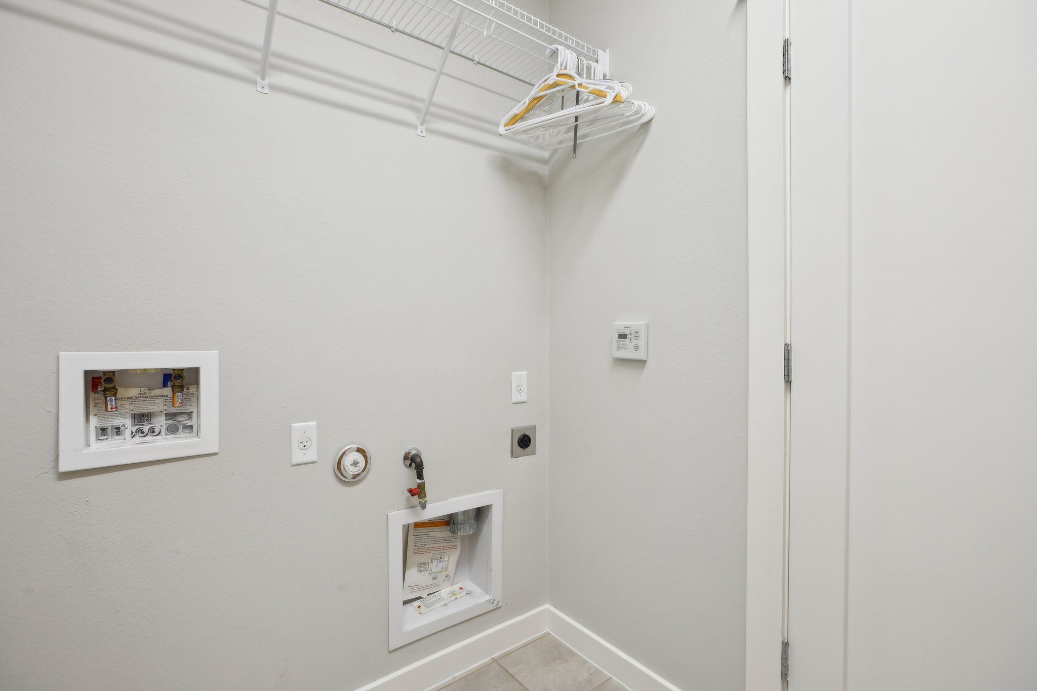Valley View Rd unit a-1205-017.jpg