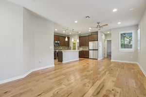 Valley View Rd unit a-1205-009.jpg