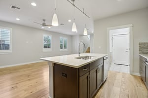 Valley View Rd unit a-1205-015.jpg