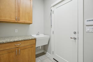 Valley View Rd unit a-1205-016.jpg