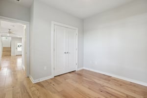 Valley View Rd unit a-1205-020.jpg
