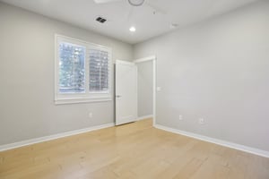 Valley View Rd unit a-1205-026.jpg