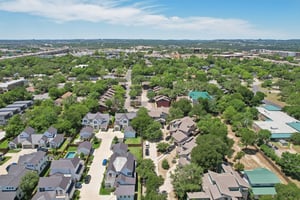 Valley View Rd unit a-1205-053.jpg
