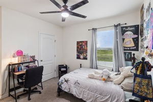  Photo 36