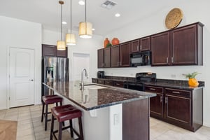 4009 N 164th Dr - 006.jpg