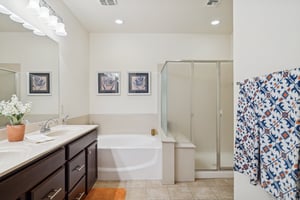 4009 N 164th Dr - 012.jpg