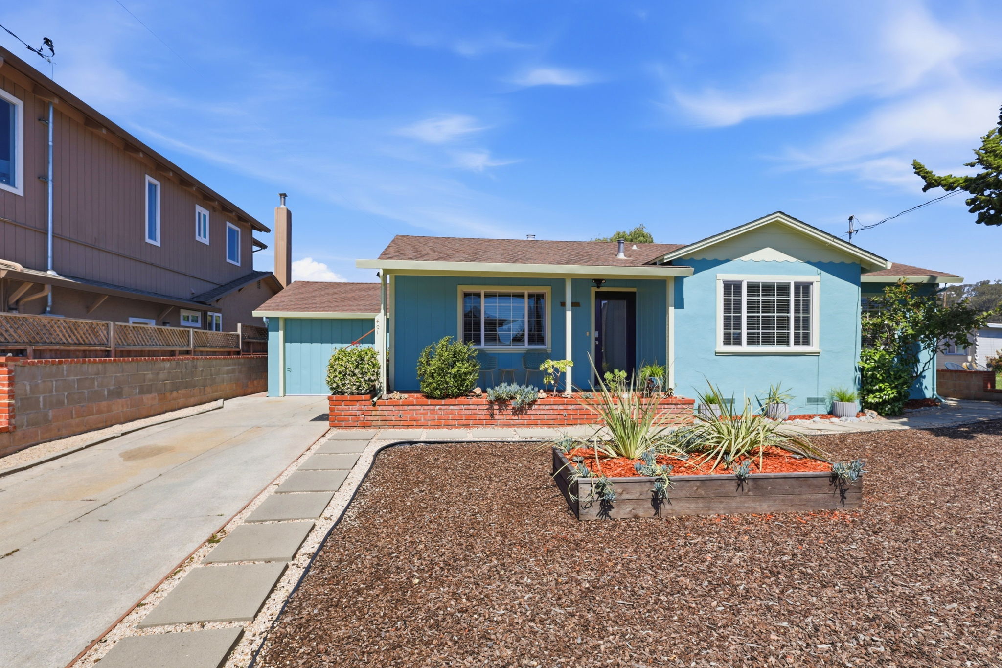 001_F8_401 15th Ave