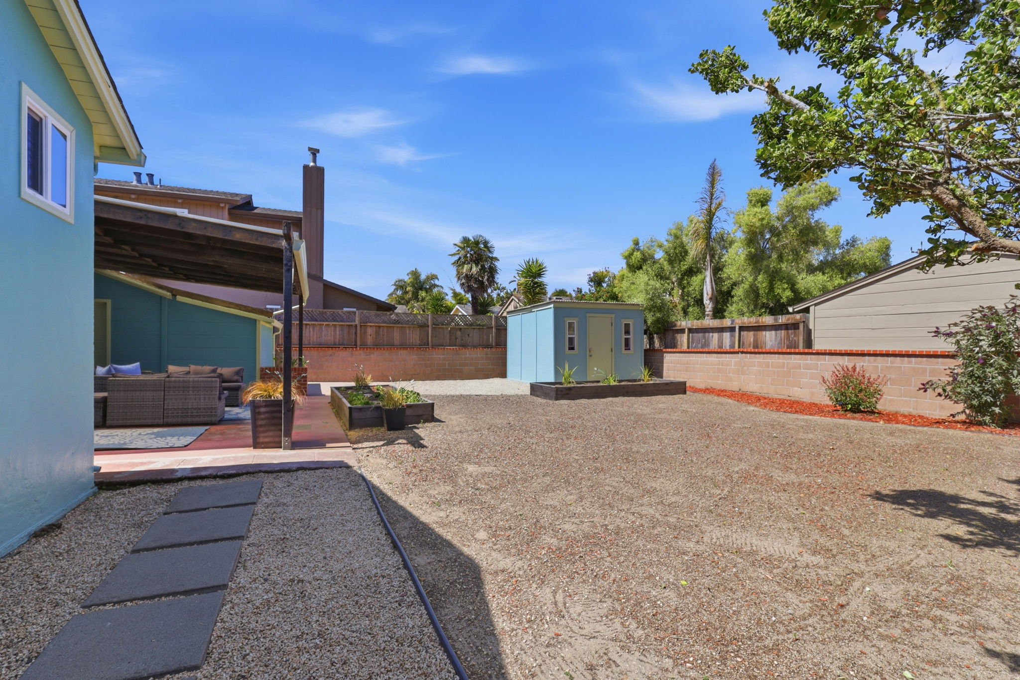 044_F8_401 15th Ave