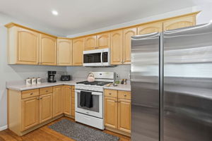 013_F8_401 15th Ave