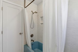 034_F8_401 15th Ave