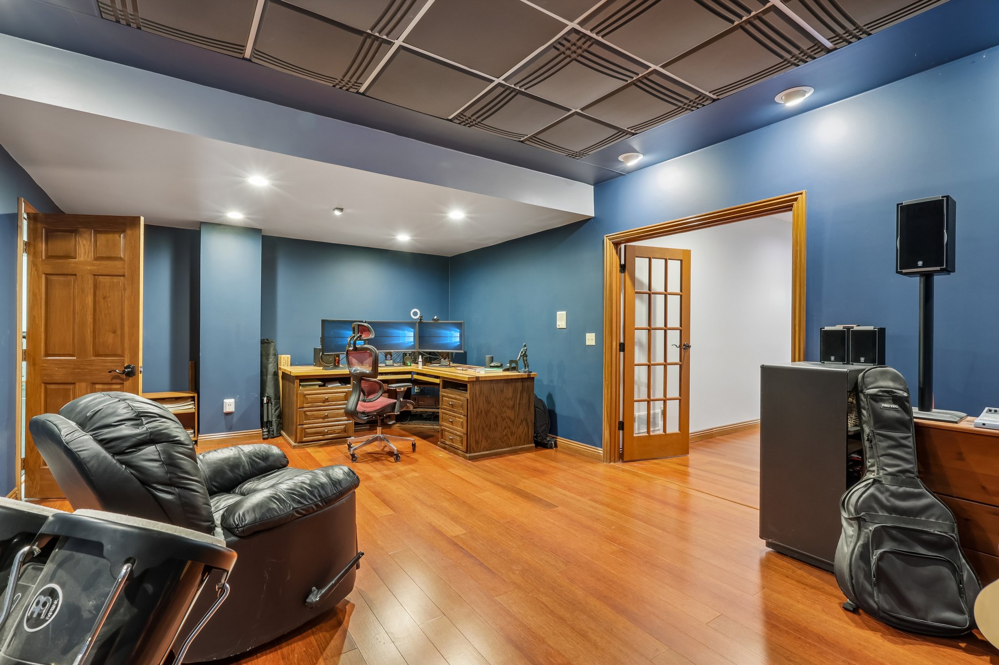 Blackstone Ln-S2407-033.jpg