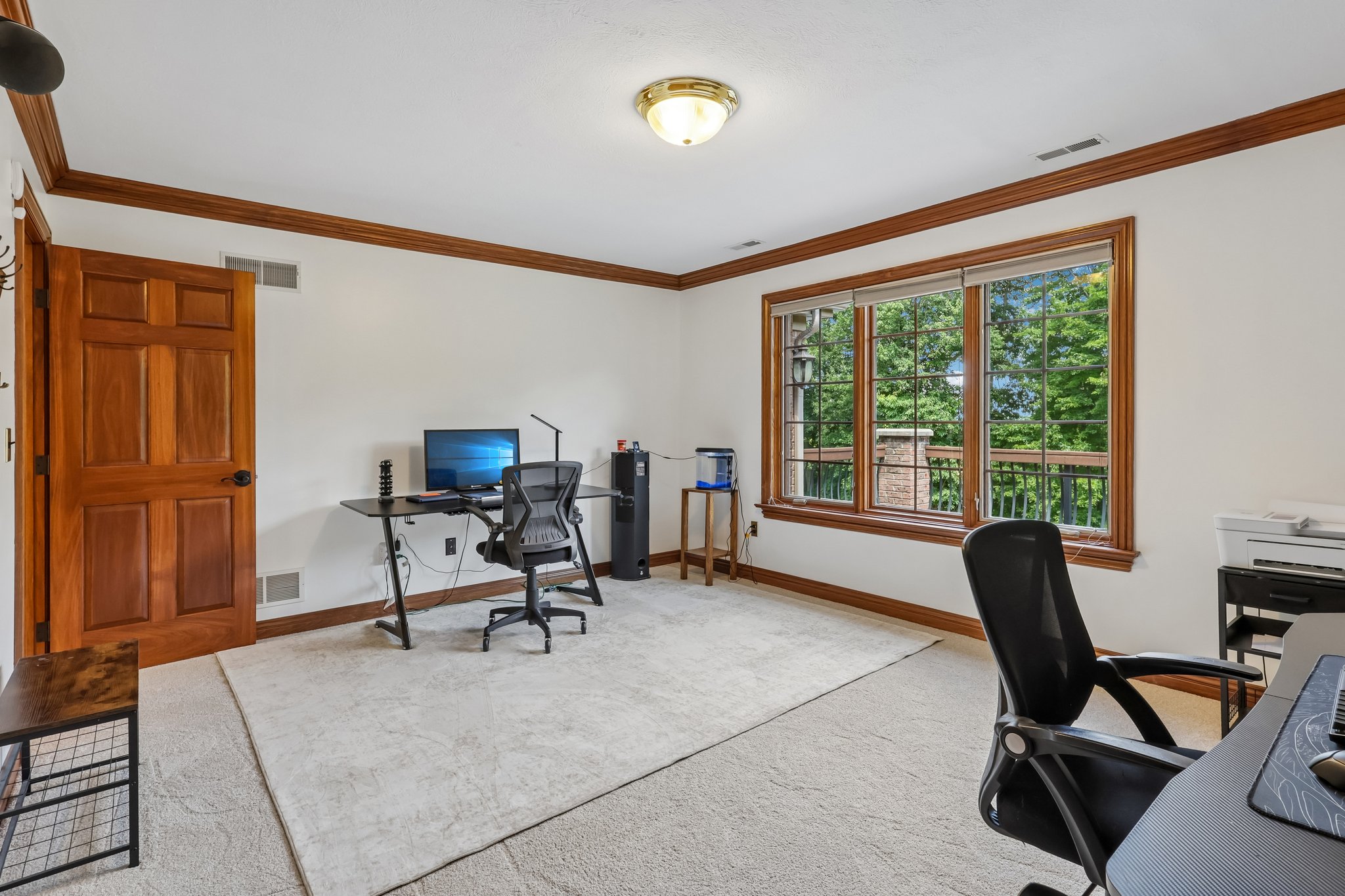 Blackstone Ln-S2407-052.jpg
