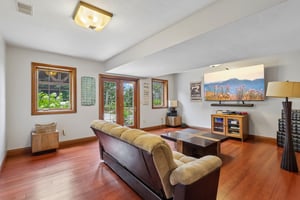 Blackstone Ln-S2407-027.jpg