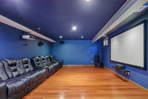 Blackstone Ln-S2407-032.jpg