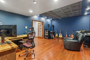 Blackstone Ln-S2407-034.jpg