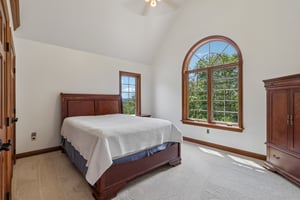 Blackstone Ln-S2407-046.jpg
