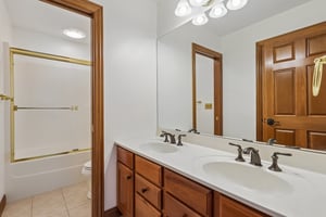 Blackstone Ln-S2407-049.jpg