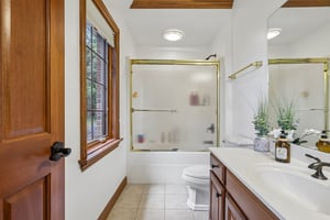Blackstone Ln-S2407-065.jpg