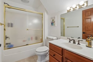 Blackstone Ln-S2407-071.jpg