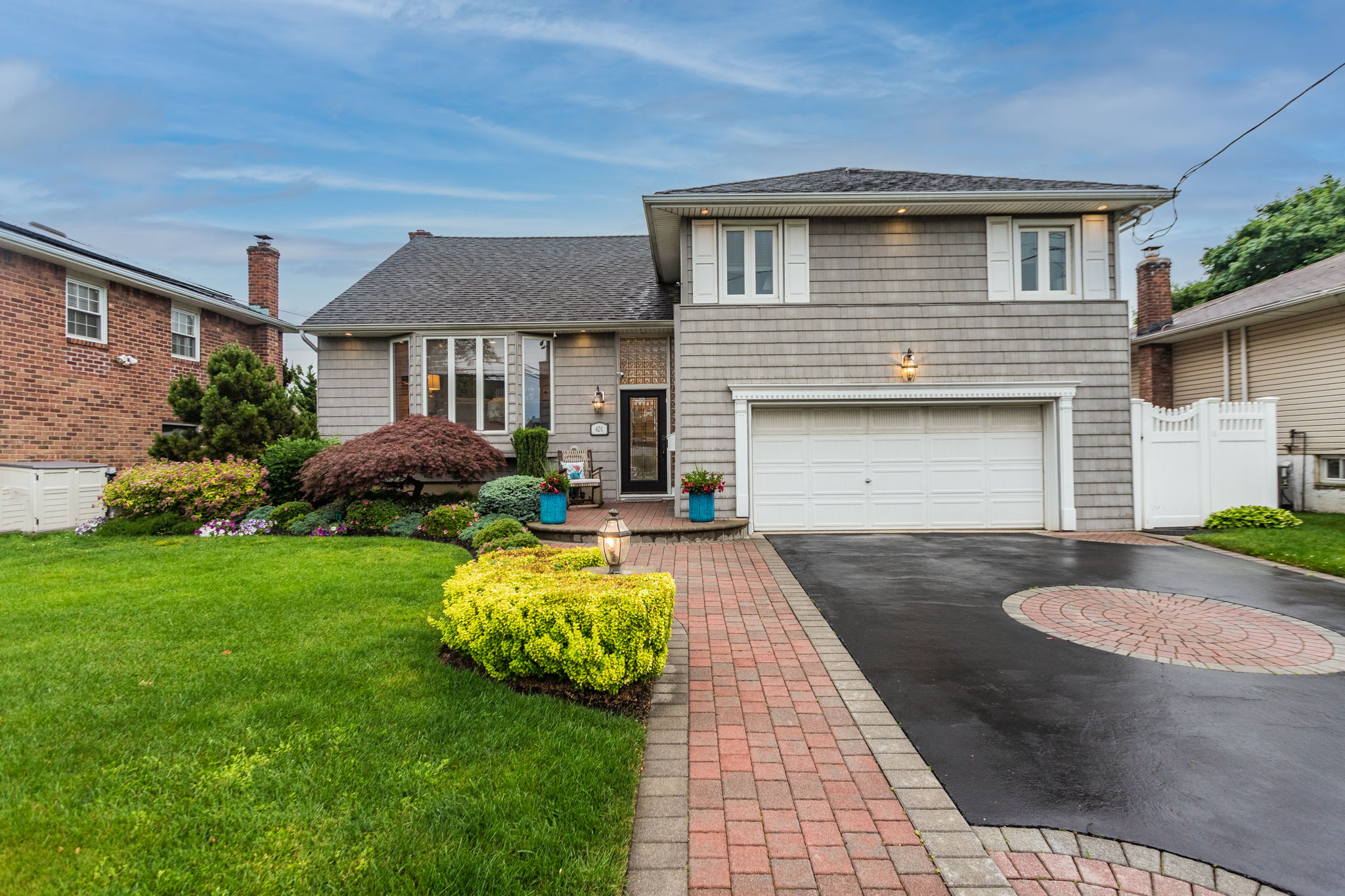  401 Bunker Dr, Oceanside, NY 11572, US