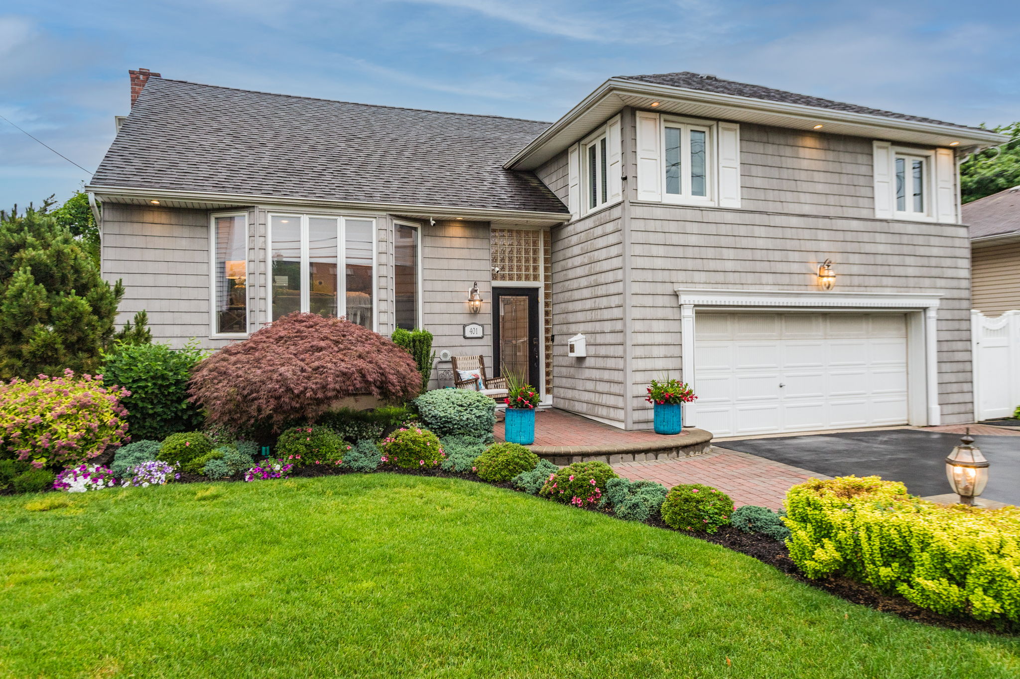  401 Bunker Dr, Oceanside, NY 11572, US Photo 5