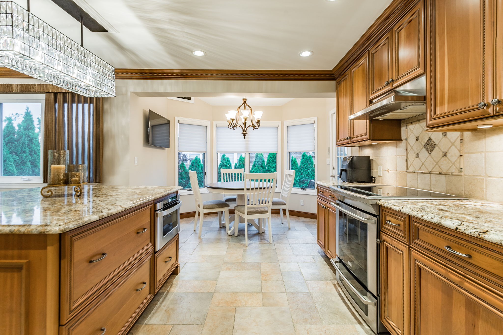  401 Bunker Dr, Oceanside, NY 11572, US Photo 20