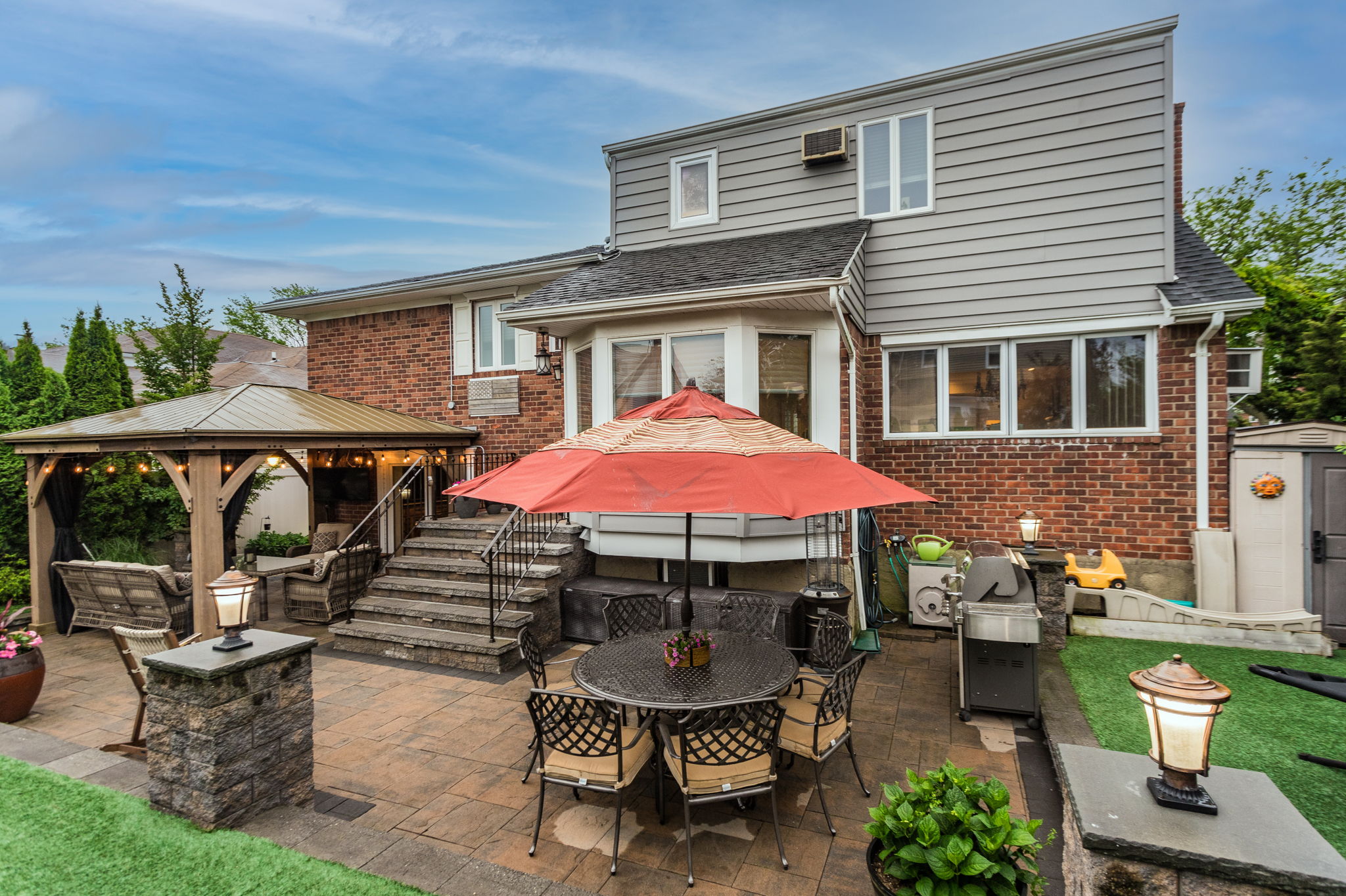  401 Bunker Dr, Oceanside, NY 11572, US Photo 55