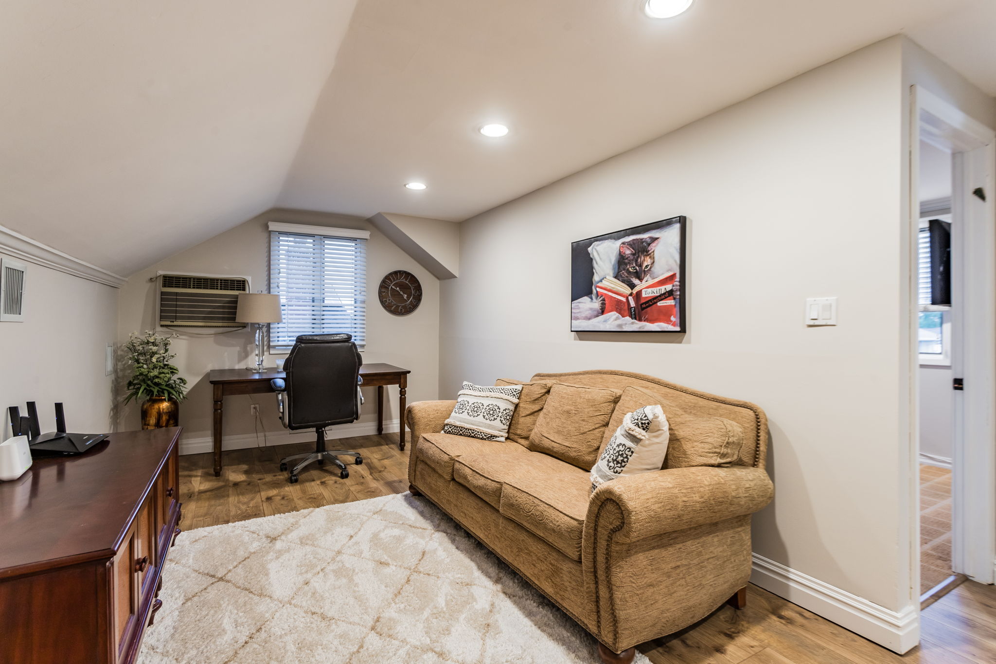  401 Bunker Dr, Oceanside, NY 11572, US Photo 36