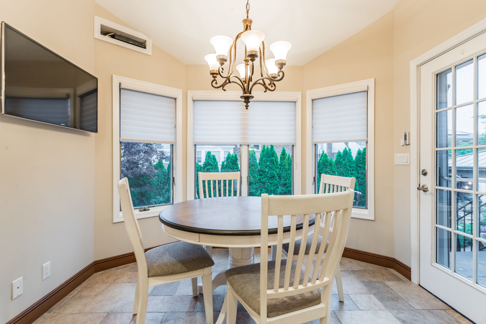  401 Bunker Dr, Oceanside, NY 11572, US Photo 26