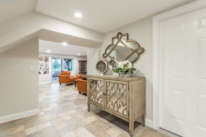  401 Bunker Dr, Oceanside, NY 11572, US Photo 42