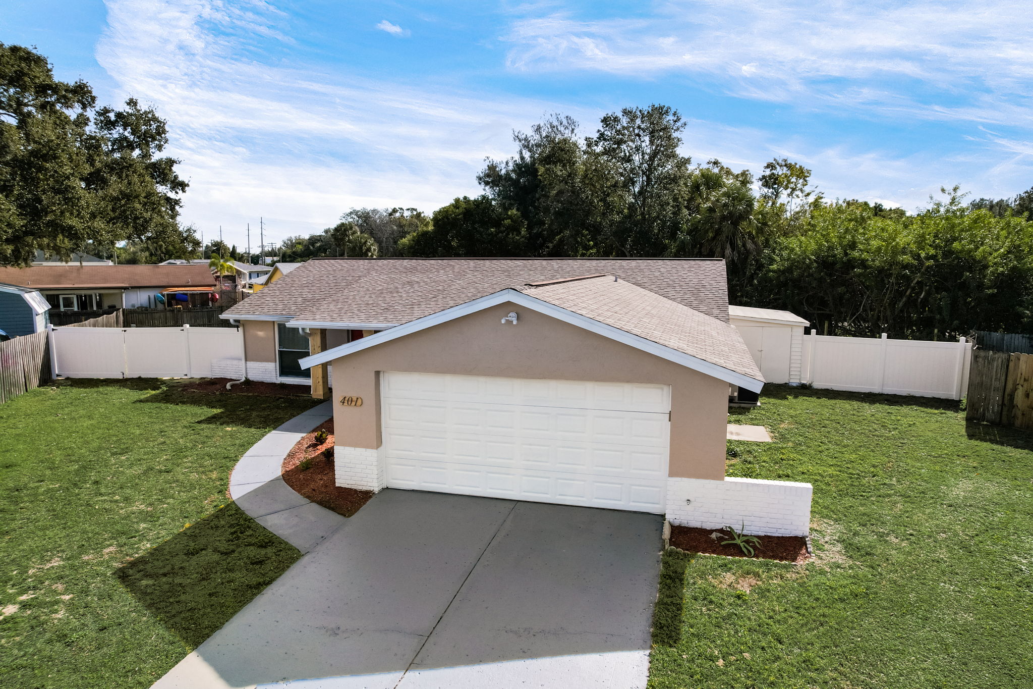 Buttonwood Ct-047
