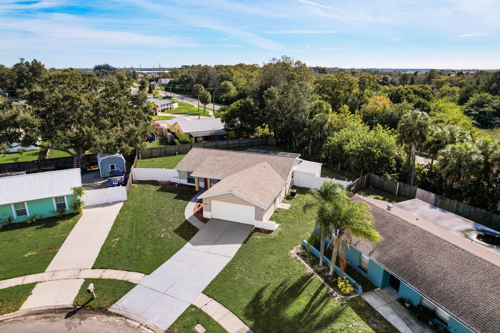 Buttonwood Ct-045