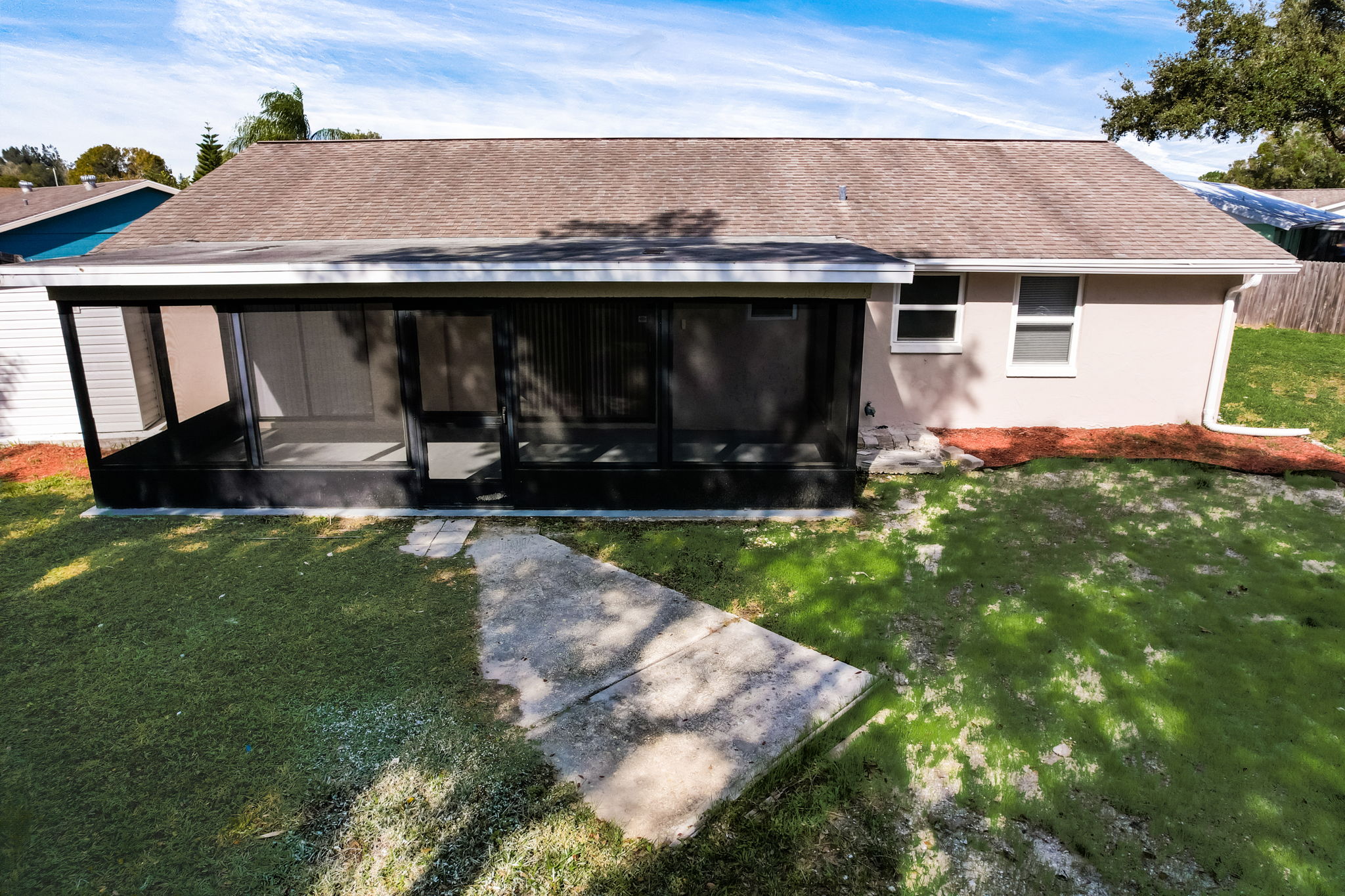 Buttonwood Ct-042