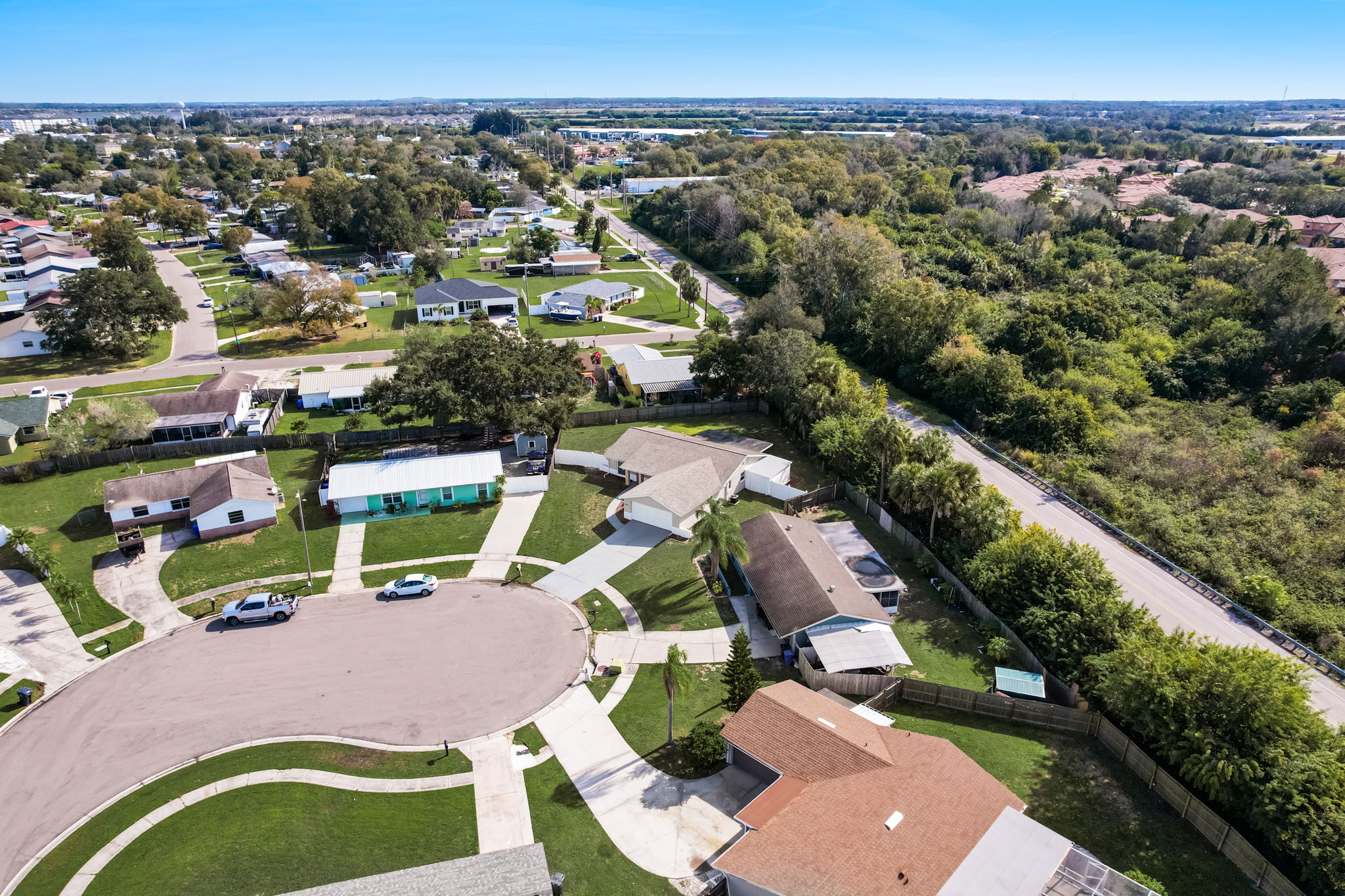 Buttonwood Ct-049