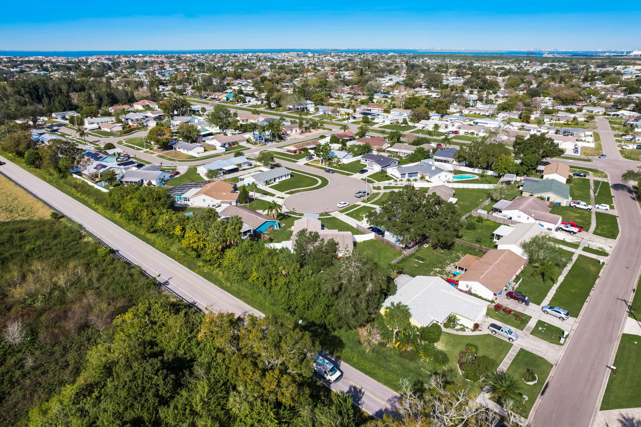 Buttonwood Ct-051