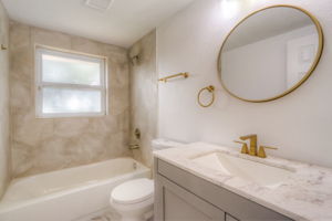 Buttonwood Ct-023