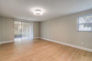 Buttonwood Ct-024
