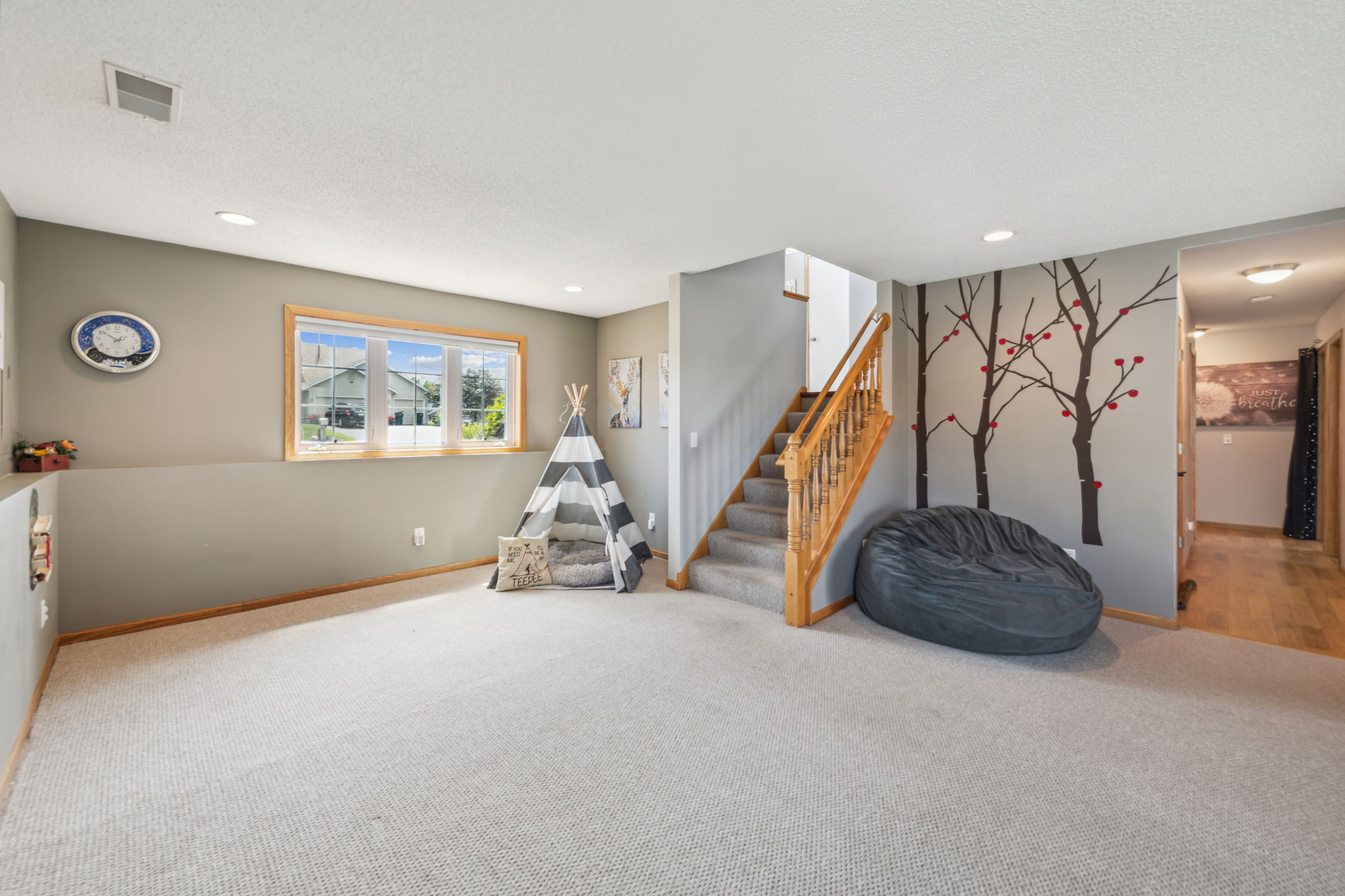 19_Interior